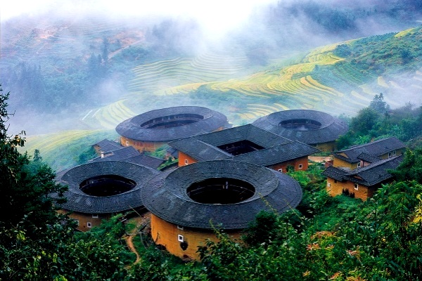 Hakka-Tulou Tianluokeng in Fujian Hakka-Tulou Tianluokeng in Fujian