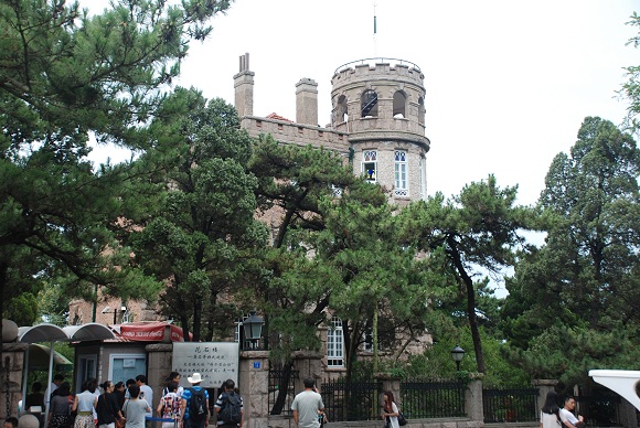 Huashi-Lou in Badaguang von Qingdao Huashi-Lou in Badaguang von Qingdao