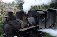 Visafrei in Chengdu & jiayang Dampflok