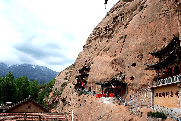 Mati-Höhlentempel bei Zhangye Mati-Höhlentempel bei Zhangye